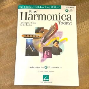 The ultimate self Teaching Method to Play Harmonica Level ONE  Guide paperback